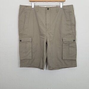 NWT‎ Levi's Cargo Shorts Size 40